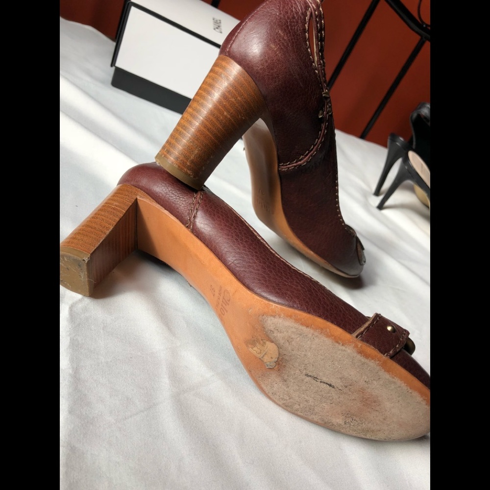 ❤️Chloe Brown Leather Buckle Shoes - Picture 3 of 7